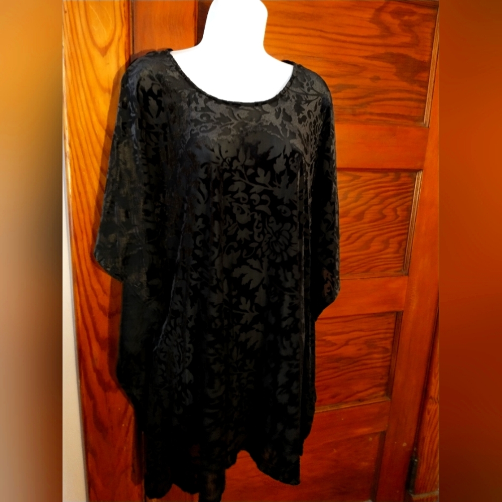 Woman's Flowing Top